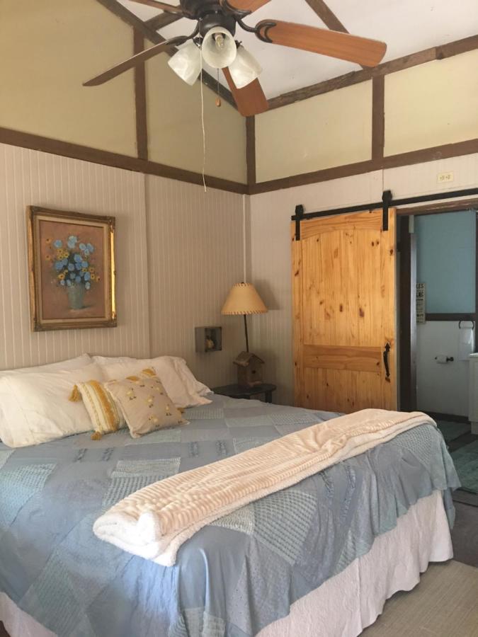 Acorn Hideaways Canton Sweet Tweet Guesthouse King Bed Ngoại thất bức ảnh
